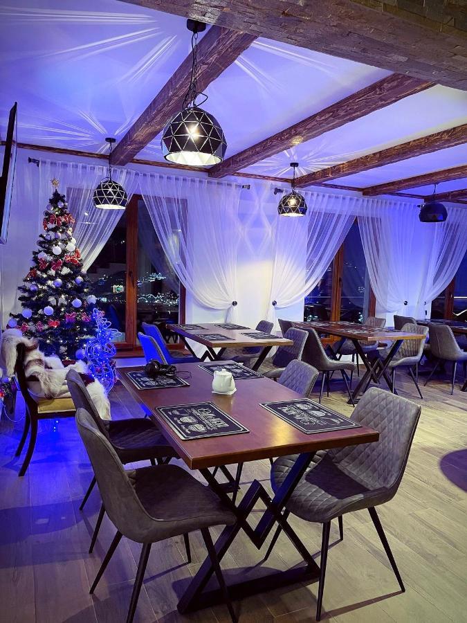 布克维 Князів Двір酒店 外观 照片
